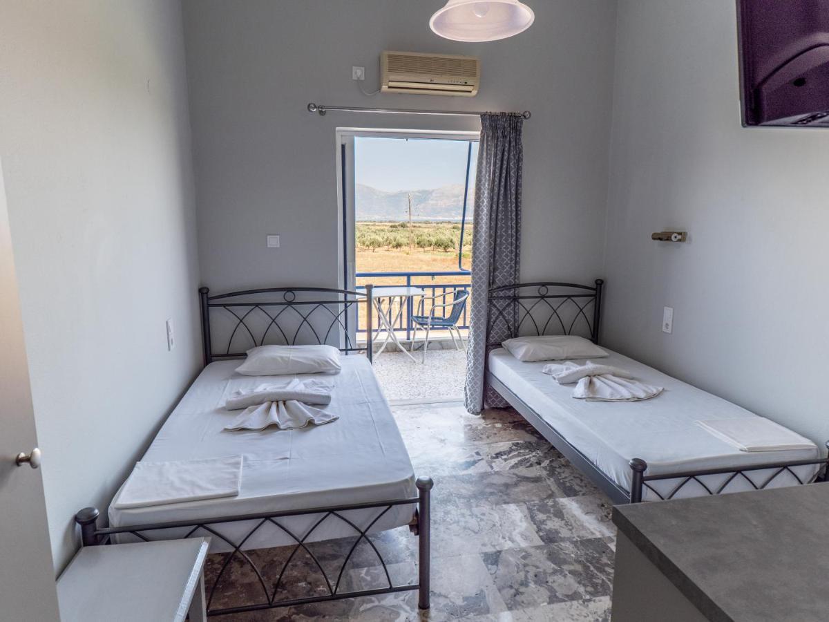 Pavlopetri Hotel Vinglafia Luaran gambar