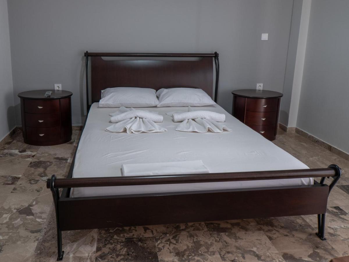 Pavlopetri Hotel Vinglafia Luaran gambar