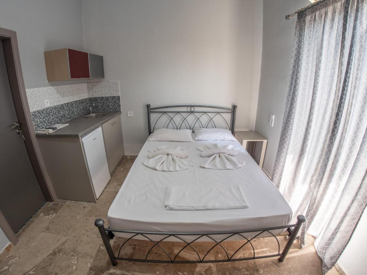 Pavlopetri Hotel Vinglafia Luaran gambar